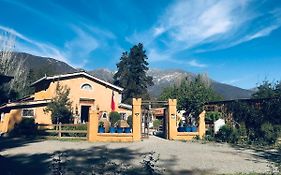 Hotel La Calma De Rita - Pirque